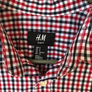 🔴2/25 Men’s Long Sleeve Button Down